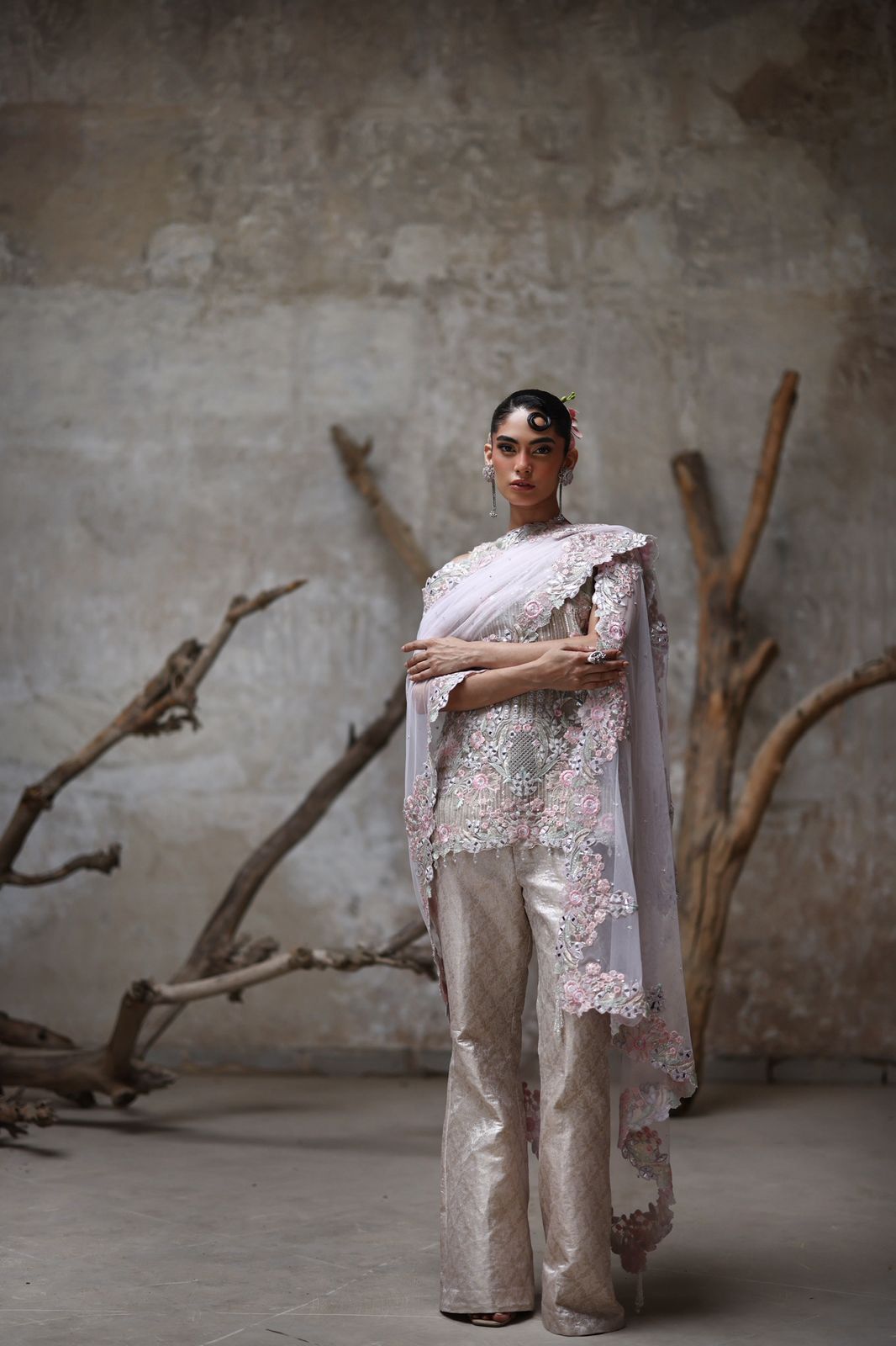 Embroidered kurta and pant set- (9124.2)