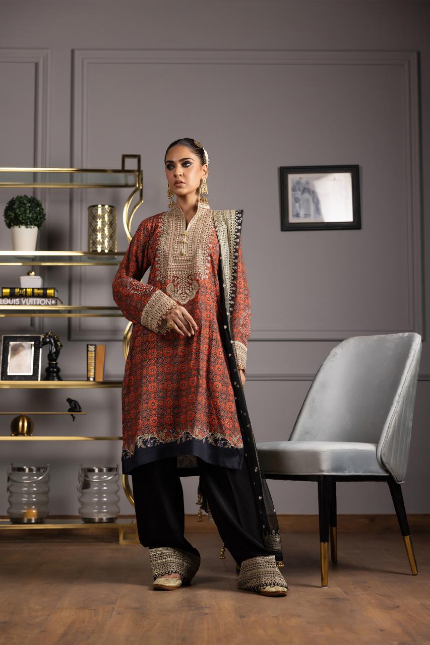 A ready to wear set (9061)