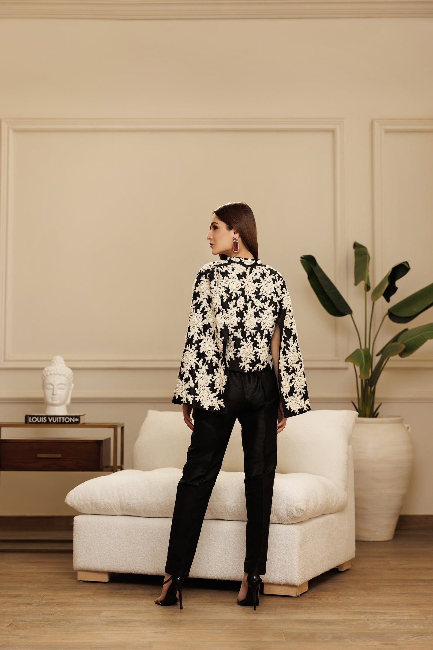 A Black Embroidered Cape with Pants (RV-720)