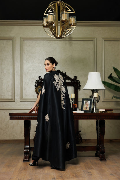 Embroidered cape with pants (RZ-015)