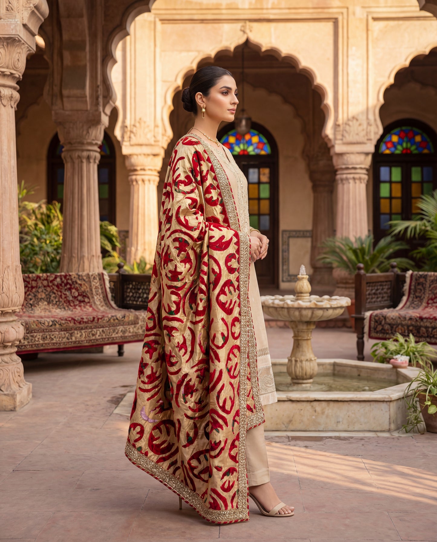 A dupatta- (RO-63)