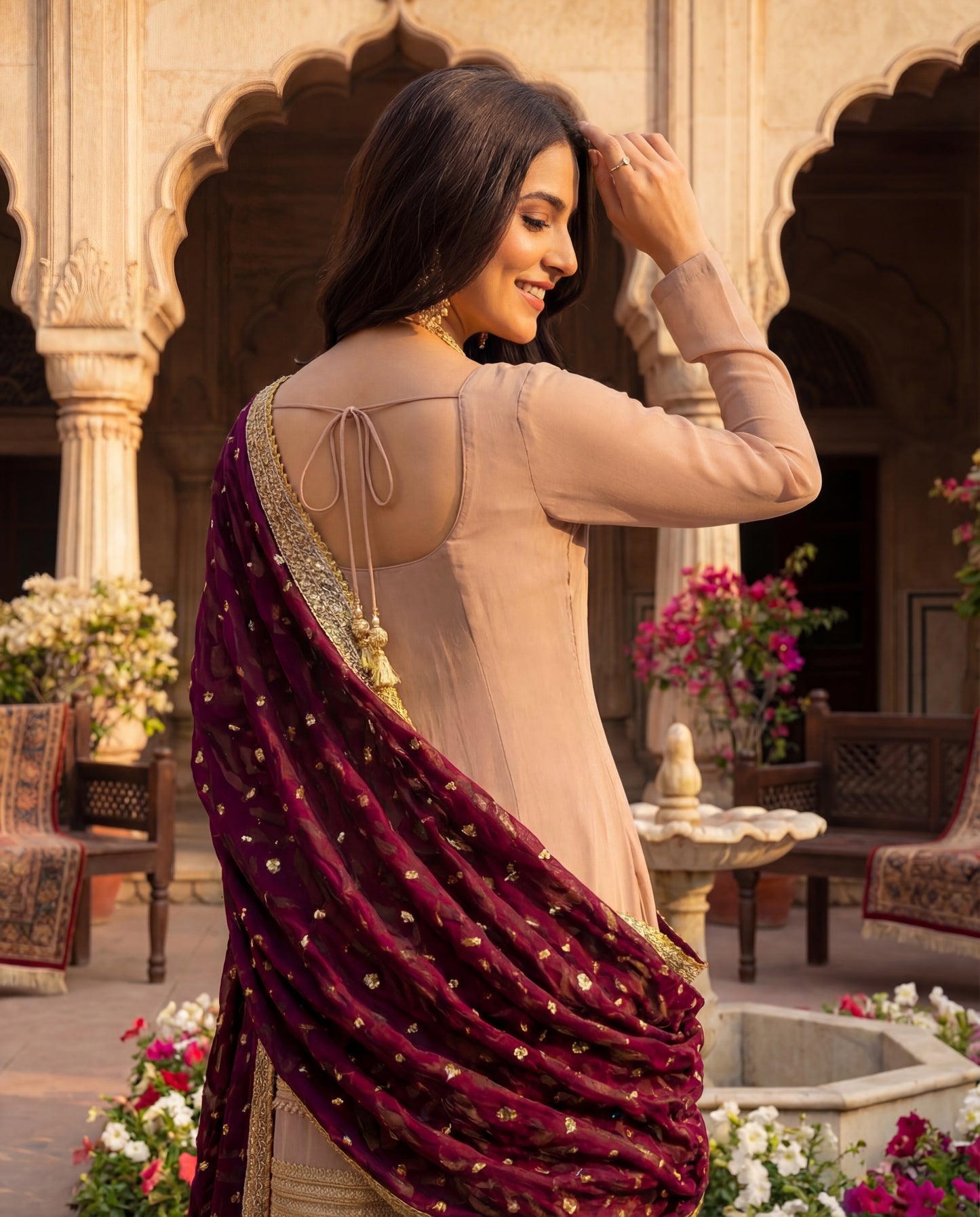 A dupatta- (PD-513)