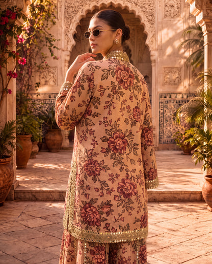 Floral Kurta Set with Intricate Mirror Work-(PKD-2700)