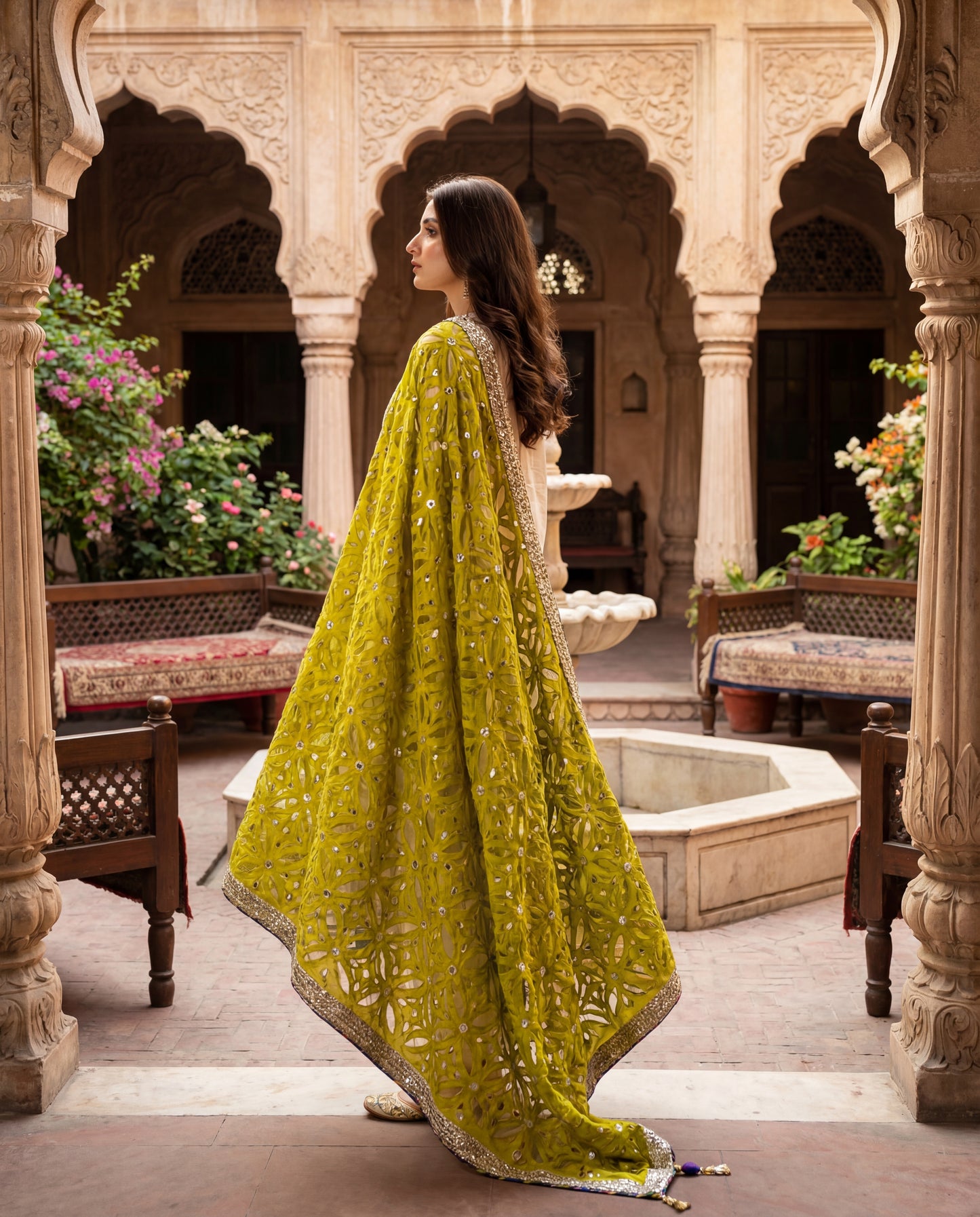 A dupatta- (GPD-504)