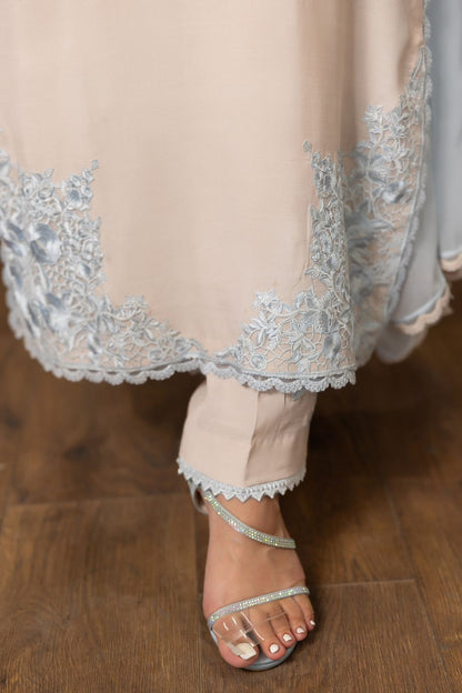 A ready to wear set- (8711)