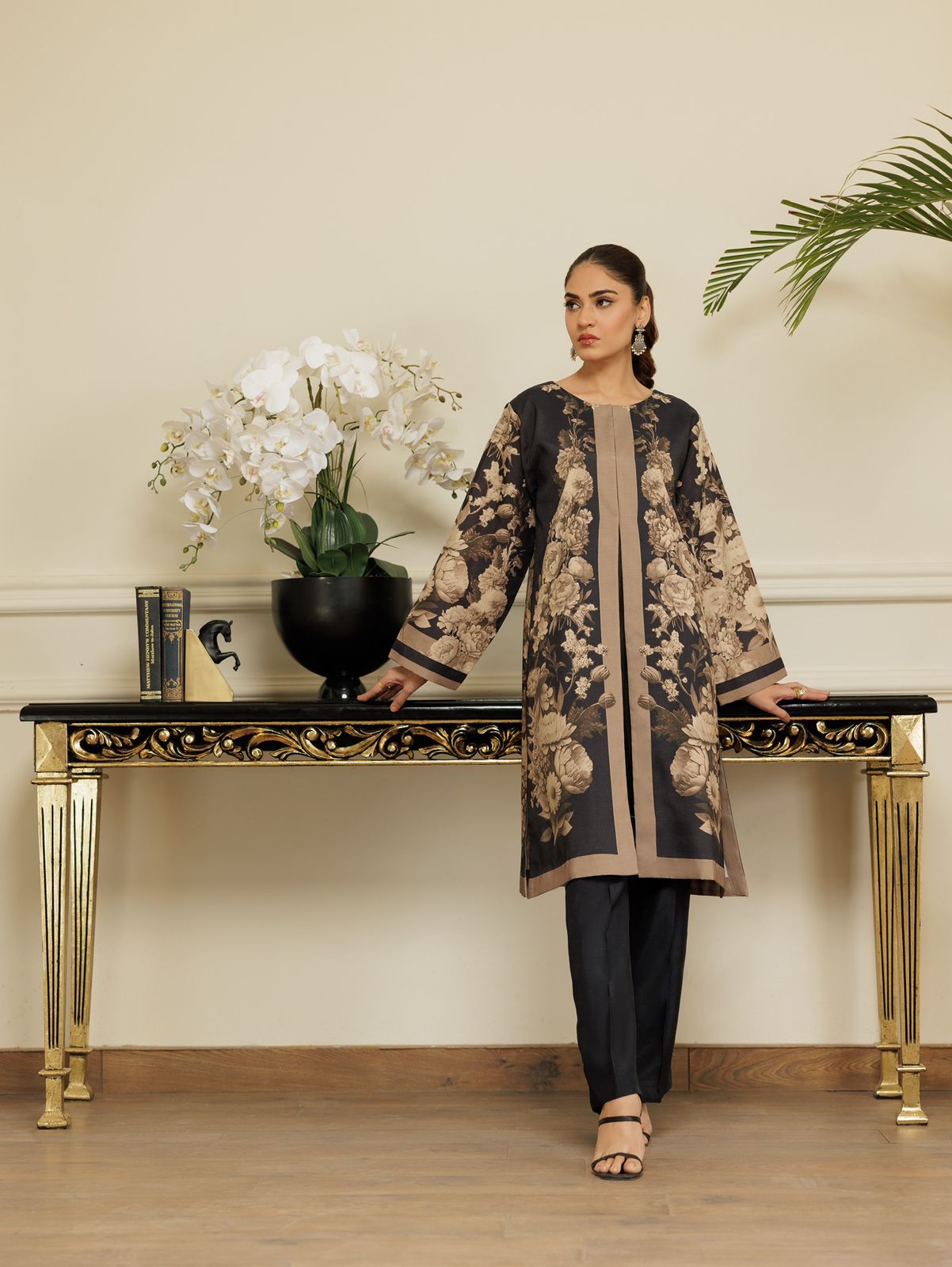 A kurta and pant set- (9156)