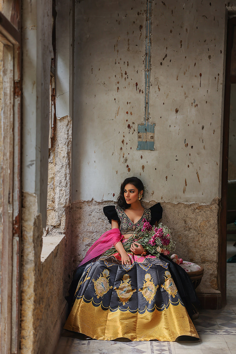 Black Velvet Blouse with Printed Lehenga (OA-7474)